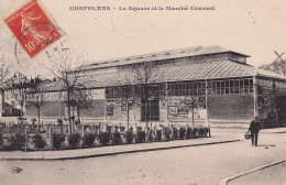 A20-16) CONFOLENS - LE SQUARE ET LE MARCHE COUVERT - ANIMEE - Confolens