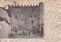 A25-40) MONT DE MARSAN - RUINES DITES " LA VIEILLE CASERNE "   ANIMEE - HABITANTS -  EN  1903 - ( 2 SCANS ) - Mont De Marsan