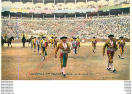 Corrida De Toros . Salida De La Cuadrilla . (arènes , Taureaux , Toréro ... ) . - Corrida