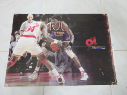 BASKET NBA POSTER 26 Hakeem OLAJUWON Patrick EWING Au Dos Ricky RUBIO WOLVES     - Other & Unclassified