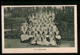 AK Gunzenhausen (Bayern), Diakonissen-Mutterhaus Hensoltshöhe, II. Haushaltungsschule, Die Schülerinnen  - Gunzenhausen