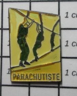 1515c Pin's Pins / Beau Et Rare : MILITARIA / ENTRAINEMENT PARACHUTISTE PARA - Armee