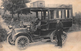 Automobiles BERLIET - Autobus, Taxi, Chauffeur, Fumeur De Cigarette - Taxi & Fiacre