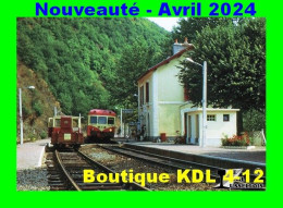 RU 2156 - Autorail X 2800 En Gare - NAJAC - Aveyron - SNCF - Stations With Trains