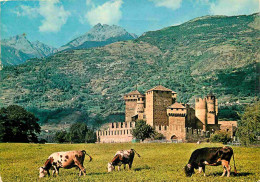 Animaux - Vaches - Italie - Castello Di Fenis - Château De Fénis - CPM - Voir Scans Recto-Verso - Vaches