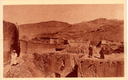 Algeria - Postcard - Aures - Kabylie Village Beni Souik - PC47 - Scènes & Types