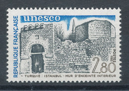 .76** UNESCO - Neufs