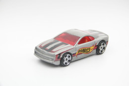 Hot Wheels Mattel Muscle Tone -  Issued 2017, Scale 1/64 - Matchbox (Lesney)