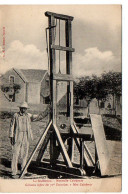 Nouvelle-Calédonie - La Guillotine (before The 72d Execution) - New Caledonia