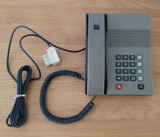 Téléphone Vintage Gris-beige - Digitel 2000 - Poste 713 - 04351 Années 1980 - Telefontechnik