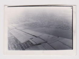 Airplane Wing In Sky, Abstract Surreal Vintage Orig Photo 9.1x6.3cm. (463) - Gegenstände