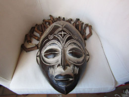 Formidable Masque Africain, Origine Angola - Art Africain