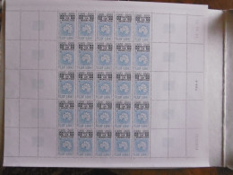 T A A F  2001   P306 * *  40e  ANNIVERSAIRE DU TRAITE SUR L ANTARCTIQUE  FEUILLE DE 25 - Unused Stamps
