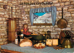 Recettes De Cuisine - Fondue Savoyarde - Poupées - Gastronomie - CPM - Voir Scans Recto-Verso - Recetas De Cocina