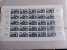 T A A F  1970   P30 * *   ORQUE DES ILES CROZET   FEUILLE DE 25   EN L ETAT TIMBRES NEUFS - Unused Stamps