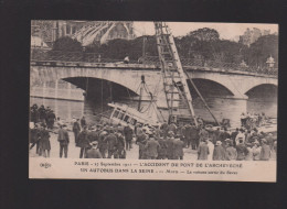 Paris : L'accident Du Pont De L'Archevéché - Un Autobus Dans La Seine -11 Morts - La Voiture Sorti Du Fleuve - Katastrophen