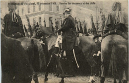 Avenement De Leopold II - Roi Des Belges - Familles Royales