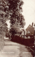 ASHTEAD (Sy) Skinner's Lane - Surrey