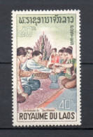 LAOS   N° 137    NEUF SANS CHARNIERE    COTE 1.65€     FOLKLORE - Laos