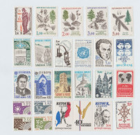 France 1985 Lot De 53 Timbres Neufs Et Différents - Ungebraucht