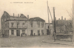 Badonviller * Rue De La Gare * Café * Villageois - Autres & Non Classés