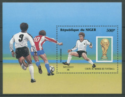 Niger 1986 Fußball-WM In Mexiko Spieler Block 49 Postfrisch (C27237) - Niger (1960-...)