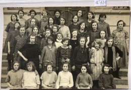 Classe De Jeunes Filles - Au Collège D'Yverdon (ou Région) (16'721) - Yverdon-les-Bains 