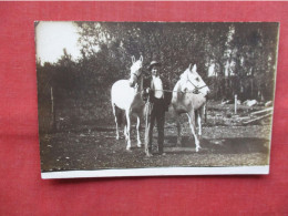 RPPC. Man With 2 White Horses. Address To Dowling SD   Ref 6381 - Pferde