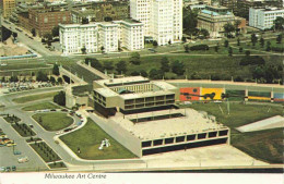 73971039 Milwaukee__Wisconsin_USA Art Centre Aerial View - Sonstige & Ohne Zuordnung