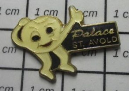 511D Pin's Pins / Beau Et Rare : MUSIQUE / DISCOTHEQUE LE PALACE ST AVOLD - Musik