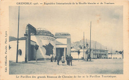FRANCE - Grenoble - Le Pavillon Des Grands Réseaux Chemins De Fer Et Le Pavillon Touristique - Carte Postale Ancienne - Grenoble