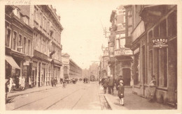 BELGIQUE - Seraing - Rue Ferrer Et Coin De La Banque - Animé - Carte Postale Ancienne - Seraing