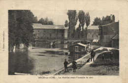 Arcis Sur Aube - Les Moulins Avant L'incendie De 1911 - Arcis Sur Aube