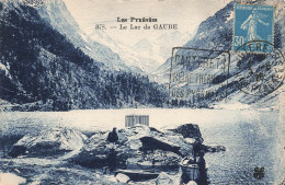 FRANCE - Les Pyrénées - Le Lac De Gaube - Vue Sur Le Lac - Animé - Barques - Carte Postale Ancienne - Cauterets