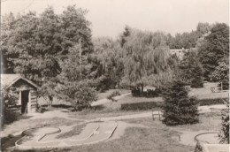 Brabant Wallon  -  Chaumont - Gistoux  -  "Les Acacias"  -  Golf Miniature - Chaumont-Gistoux