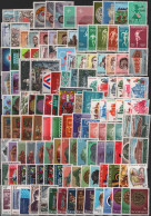 - LUXEMBOURG, 1967/1994, XX, N° 697/1306 (sf Timbres De Carnets) + BF 8/16, En Pochette - Cote : 1140 € - Collections