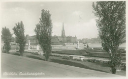 Stockholm; Town Hall / Stadshuset (with Garden) - Not Circulated. - Sweden