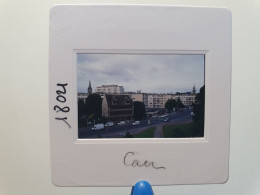 Photo Diapo Diapositive Slide Originale 14 CAEN Le 15/06/2001 VOIR ZOOM - Dias