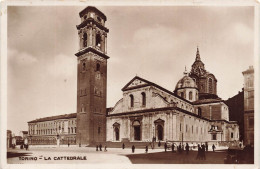 ITALIE - Torino - La Cattedrale - Animé - Vue Générale - Face à L'entrée - Carte Postale Ancienne - Iglesias