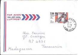 FRANCE N° 2204 S/L. DE TARBES B / 2.4.82 POUR MADAGASCAR - Storia Postale
