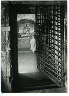 CPSM  10.5 X 15 Var  SAINT MAXIMIN-LA SAINTE BAUME Basilique De Sainte-Marie-Madeleine Reliquaire- Sarcophages* - Saint-Maximin-la-Sainte-Baume