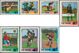 729266 HINGED VIETNAM 1985 COPA DEL MUNDO DE FUTBOL. MEXICO-86 - Vietnam