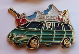 N427 Pin's AUTO RENAULT Espace Ski Qualité EAF  Achat Immédiat - Renault