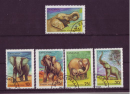 Afrique - Tanzanie - Eléphants - 5 Timbres Différents - 6926 - Tanzania (1964-...)