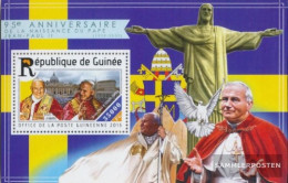 Guinea Miniature Sheet 2519 (complete. Issue) Unmounted Mint / Never Hinged 2015 Johannes Paul II - Guinée (1958-...)