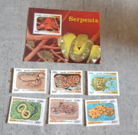 CAMBODIA SNAKES-SERPENTS SET &BLOCK MNH - Camboya