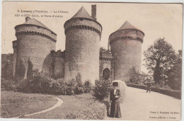 LASSAY  LE CHATEAU ET PORTE D ENTREE - Lassay Les Chateaux