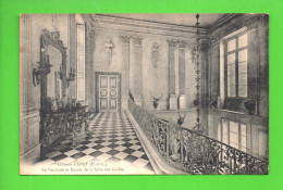 28 - ANET . CHÂTEAU D'ANET . LE VESTIBULE ET ENTRÉE DE LA SALLE DES GARDES - Réf. N°38840 - - Anet