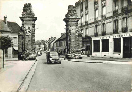 60 - Crépy En Valois - Rue De Paris - Automobiles - Mention Photographie Véritable - Carte Dentelée - CPSM Grand Format  - Crepy En Valois