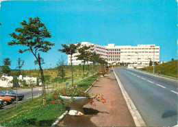 32 - Auch - Le Centre Hospitalier - Architecture - CPM - Voir Scans Recto-Verso - Auch